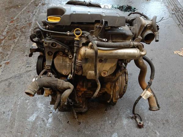 MOTEUR OPEL CORSA C/ MERIVA A/ .... 1.7CDTI CODE Z17DTH  ( DENSO INJECTION ) - Vue 3